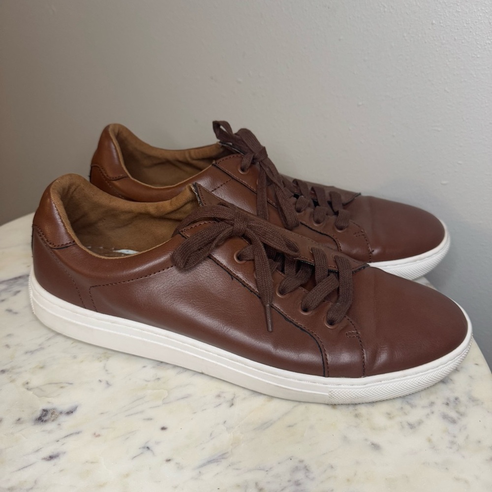 Banana Republic Mens Shoes Size 9 Brown Vegan Leather sneakers - Picture 1 of 7